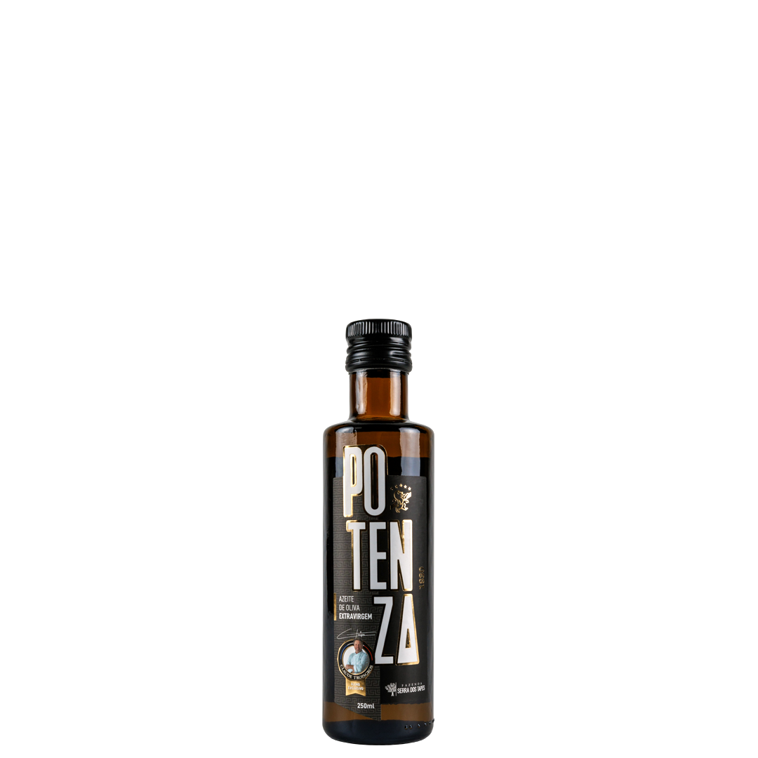 Garrafa de vidro escuro com rótulo moderno em preto e detalhes vermelhos do Azeite Potenza Blend Intenso.
